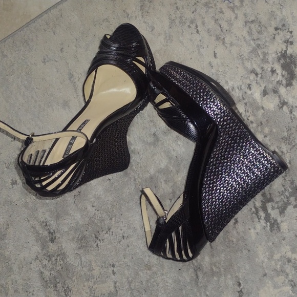 Rock & Republic Wedges - Picture 2 of 4